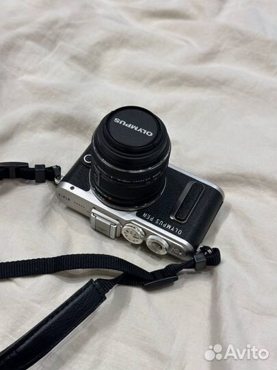 Фотоаппарат Olympus Pen E-PL8 Kit