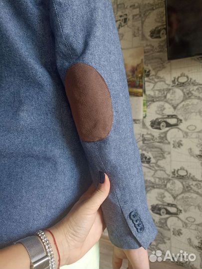 Пиджак на мальчика 140