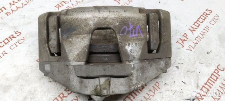 Суппорт тормозной передний левый Volvo V70