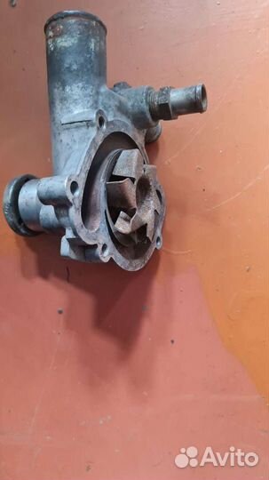 Водяная помпа змз 406