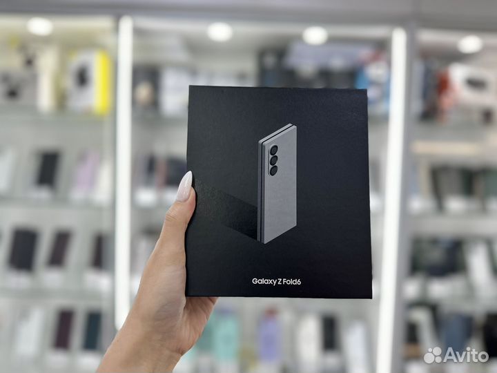 Samsung Galaxy Z Fold6, 12/256 ГБ