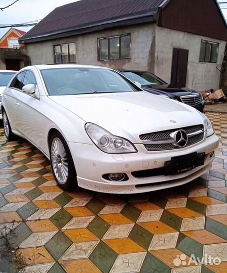Бампер передний на Мерседес w219 CLS