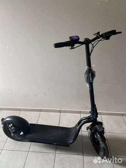 Электросамокат iconBIT Trident GT Pro XLR3066