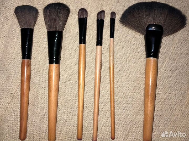 Кисти для макияжа