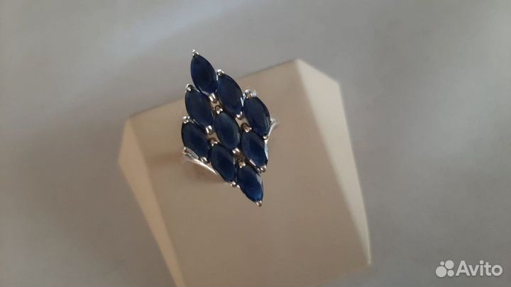 Кольца 18.5 и 19 р.С Индийскими Сапфирами(3.5 Ct)