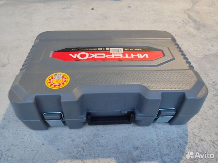 Сетевой перфоратор Интерскол П-40/1100эв