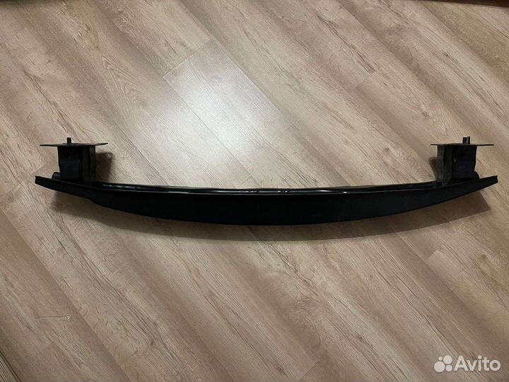 Усилитель заднего бампера Фольксваген Тигуан