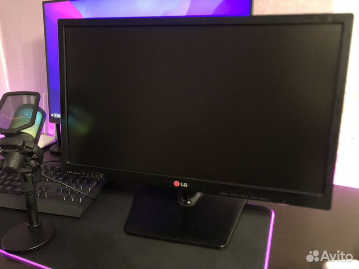 Монитор LG flatron 22