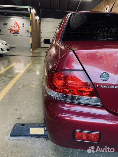 Mitsubishi Lancer 1.6 МТ, 2005, 249 999 км