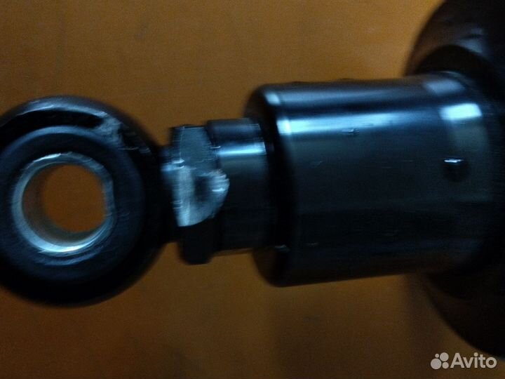 Амортизатор