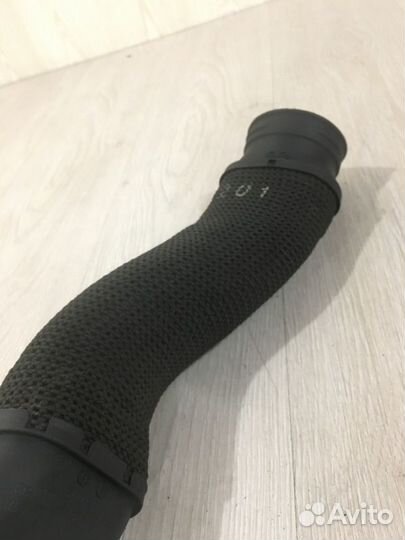 Патрубок воздушного фильтра левый Mercedes Benz