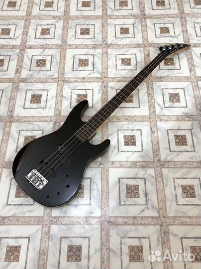 Бас гитара Mad Axe SLB 320 BL (Korea, '90s)