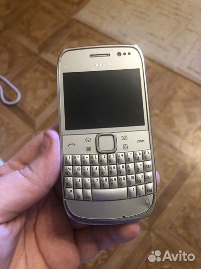 Nokia E6, 8 ГБ