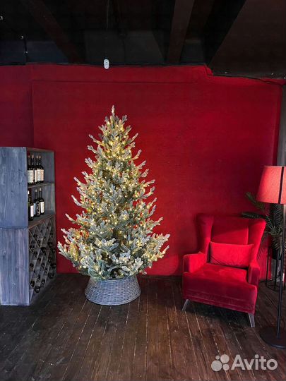 Искусственная ель литая
