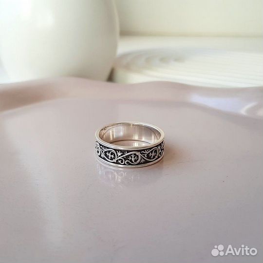 Обручальное кольцо с орнаментом и чернением, сереб
