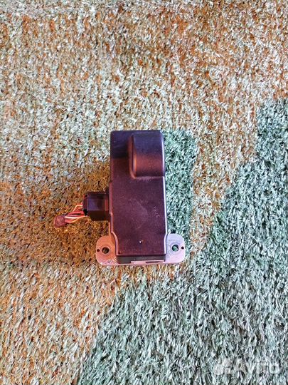 Блокиратор рулевой колонки 3C0905861J Volkswagen P