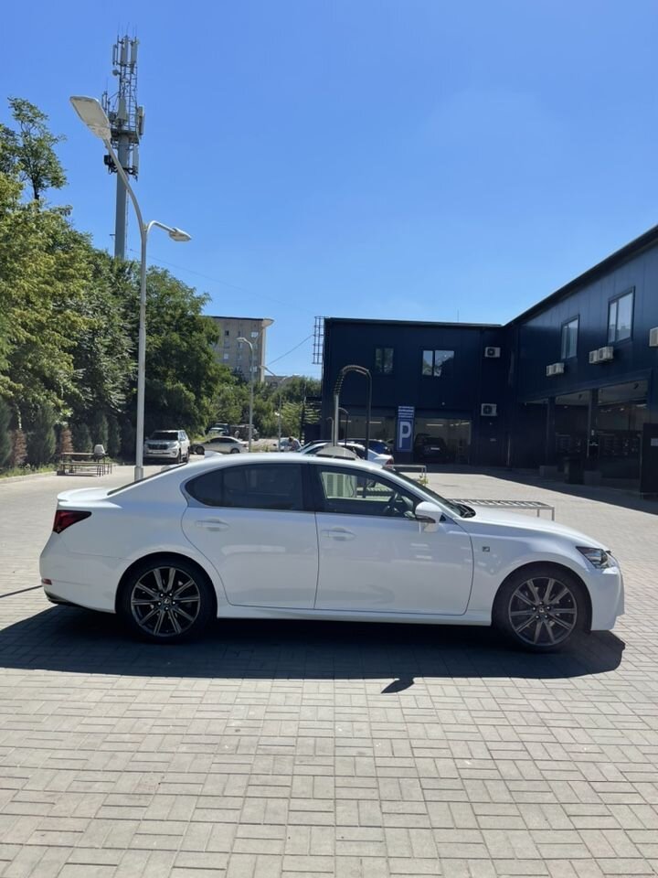 Lexus GS: фото владельца
