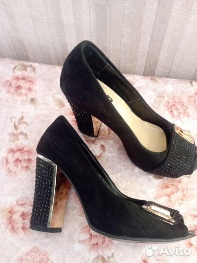 Продам туфли