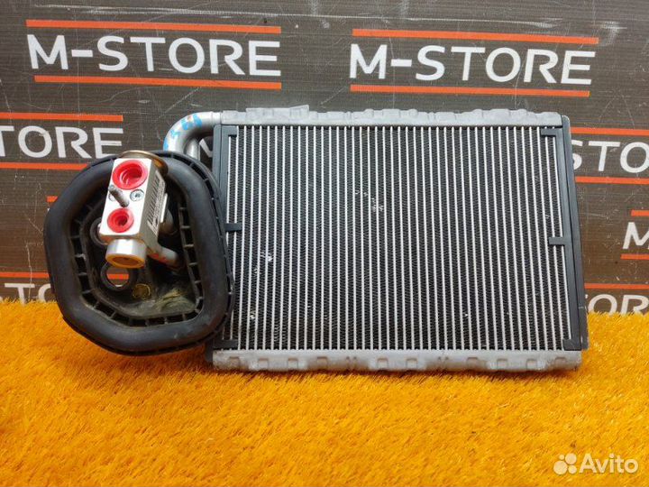 Испаритель кондиционера Mercedes-Benz C-Class W204