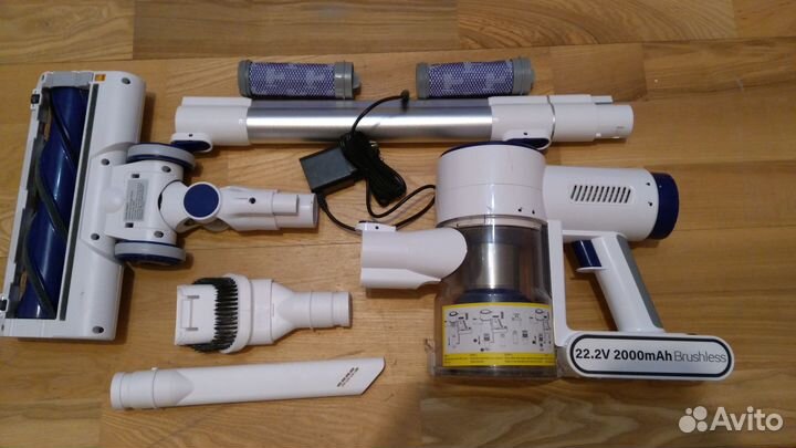 Беспроводной пылесос 6 в 1 почти новый