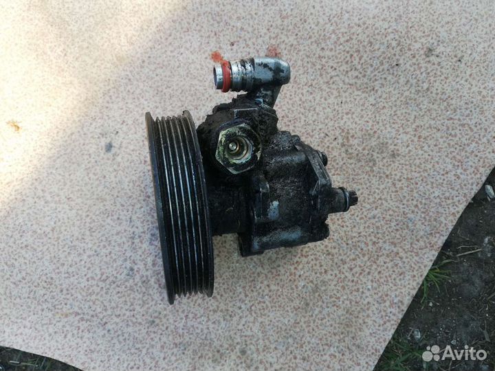 Насос гур Мерседес W210