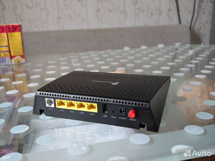 Цифровые TV приставки, оптические роутеры Wi-fi