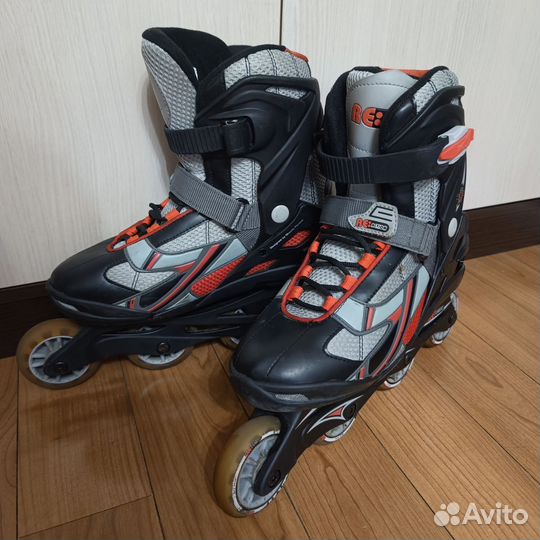 Роликовые коньки REaction