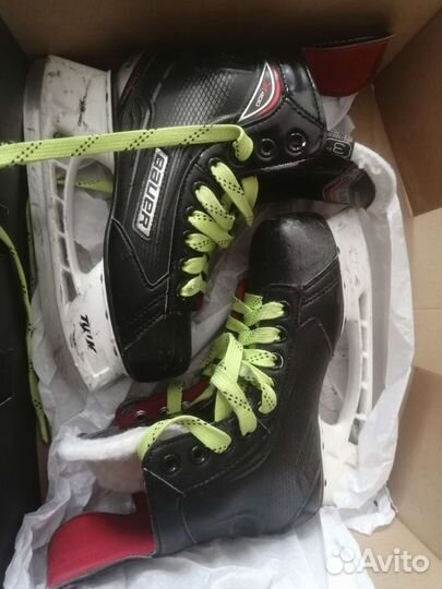 Хоккейные коньки bauer x400
