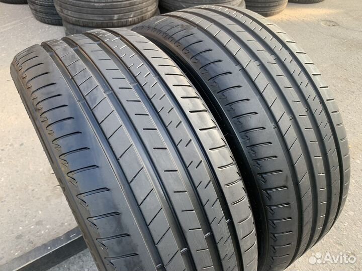 Bridgestone Alenza 001 245/40 R21
