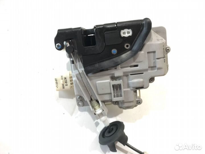 Замок передний левый Audi A6 C6