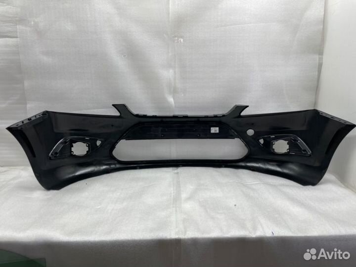 Бампер передний Ford Focus 2 2008-2011