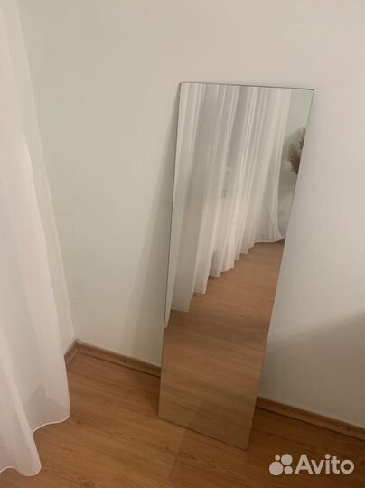 Зеркала (размеры разные) и стекла