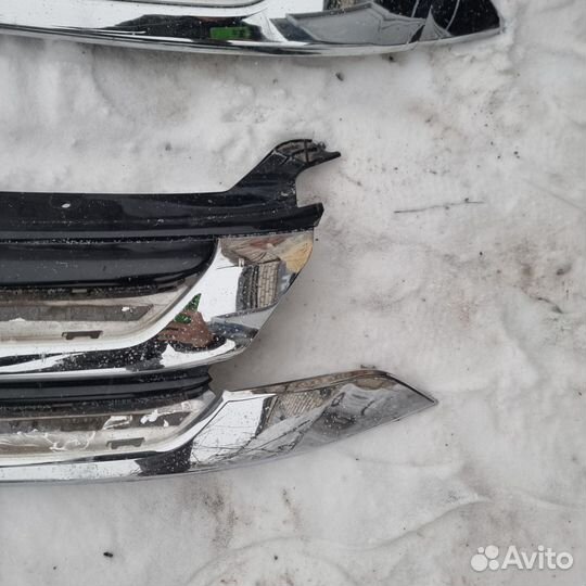 Решетка радиатора mitsubishi outlander 3 gf