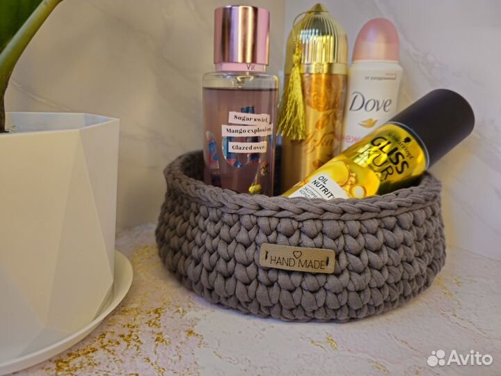 Вязаные корзины ручной работы