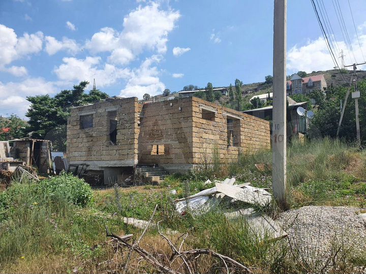 Дом 136 м² на участке 8 сот.