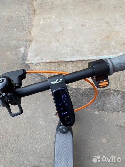 Электросамокат ninebot kickscooter f40