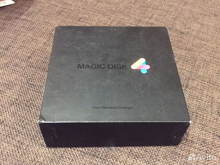 Беспроводная зарядка magic disk 4 новая