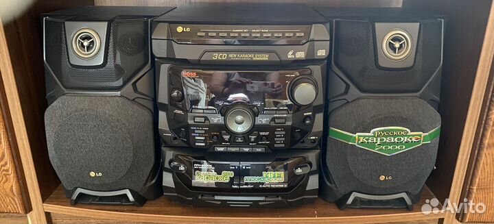 Музыкальный центр LG с караоке