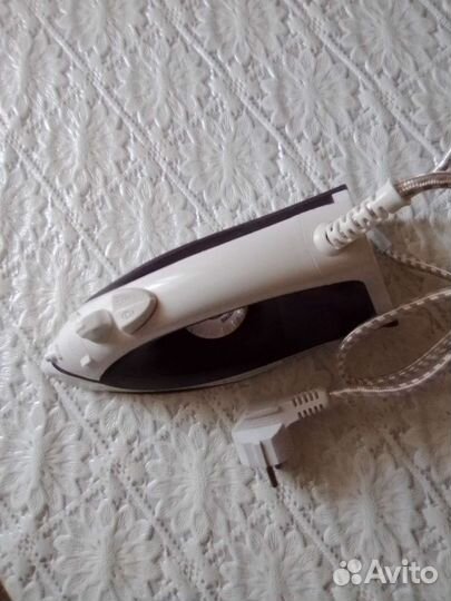 Утюг Vitek