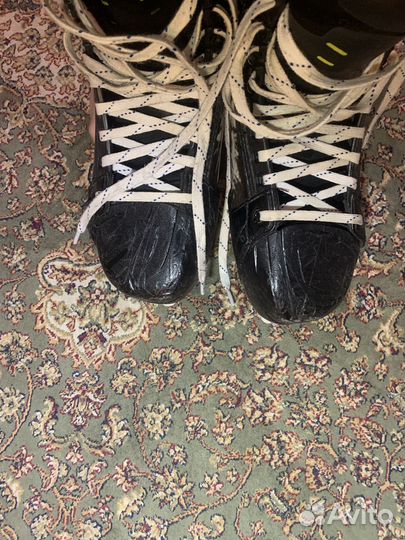 Хоккейные коньки bauer