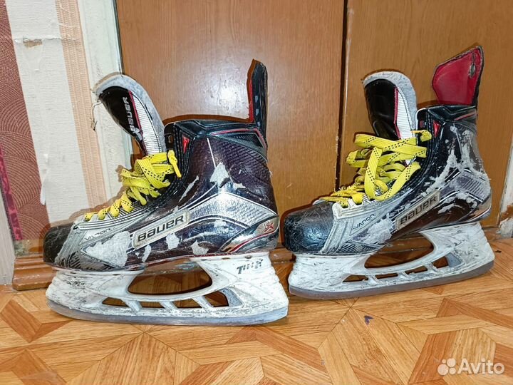 Хоккейные коньки bauer vapor 1x