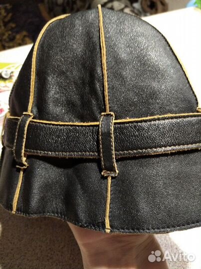 Шляпа кожаная