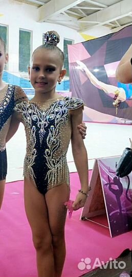 Купальник для художественной гимнастики