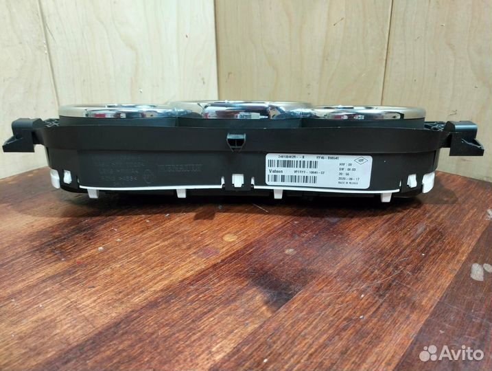 Панель приборов (щиток) Renault Logan 2 рест. 2020