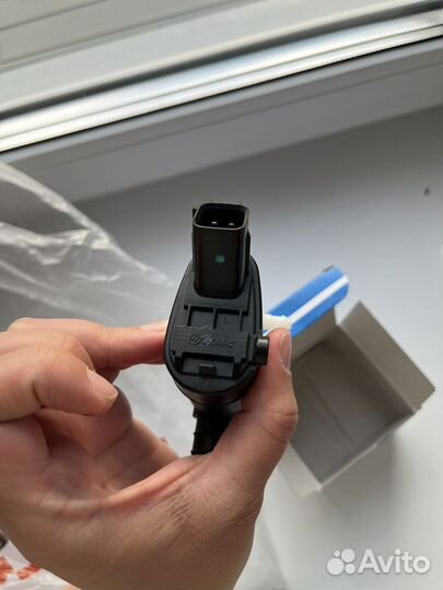 Насос стеклоомывателя 985102W500 kia ceed CD