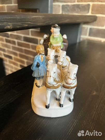 Статуэтка карета Германия