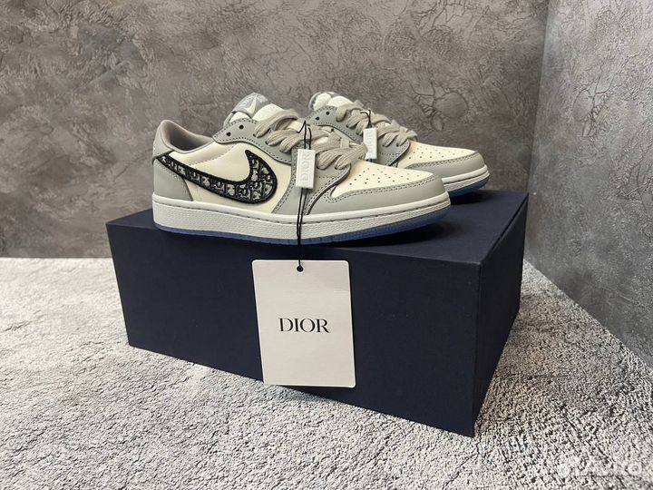 Кроссовки Nike x Dior Air Jordan 1 Retro Low