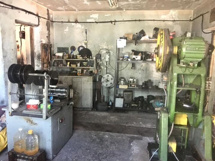 Свободного назначения, 100 м²