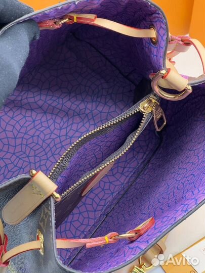 Женская Сумка Louis Vuitton