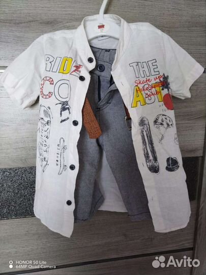 Костюм на мальчика рубашка и шорты 110размер